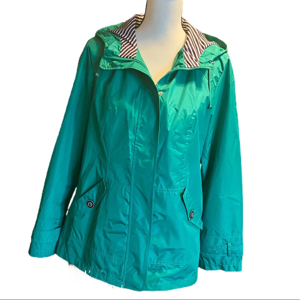 S U S A N G R A V E R Raincoat With Hood - image 2